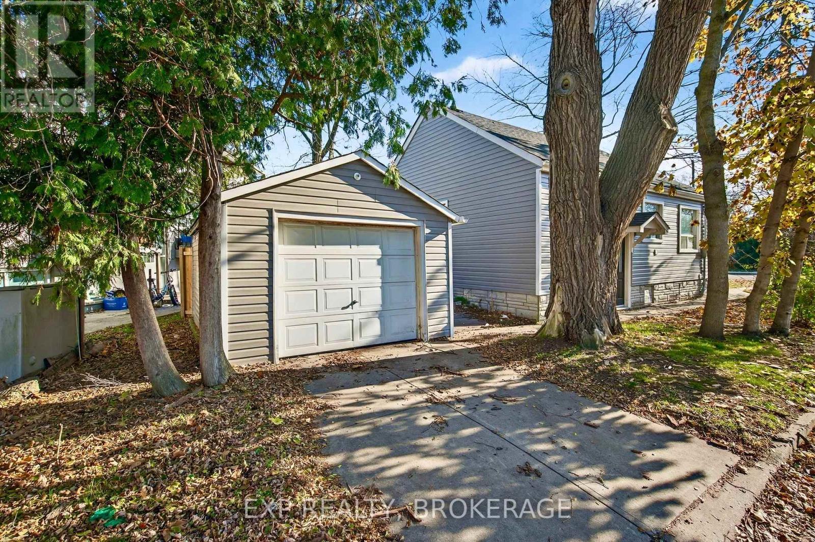 19 Scott Street, Kingston (Central City East), ON - Outdoor