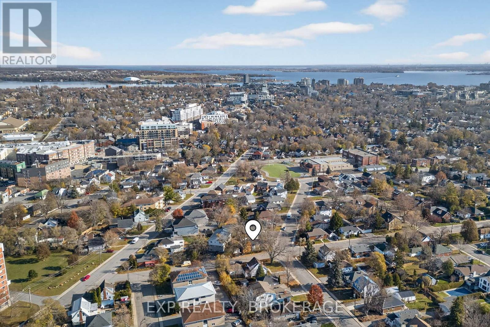 19 Scott Street, Kingston (Central City East), ON - Outdoor With View