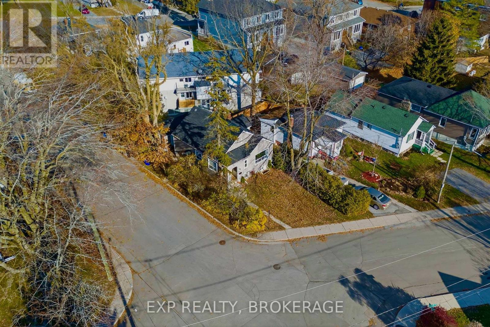 19 Scott Street, Kingston (Central City East), ON - With View