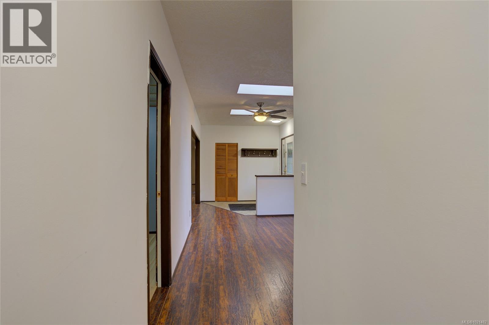 4305 Sunrise Rd, Duncan, BC - Indoor Photo Showing Other Room