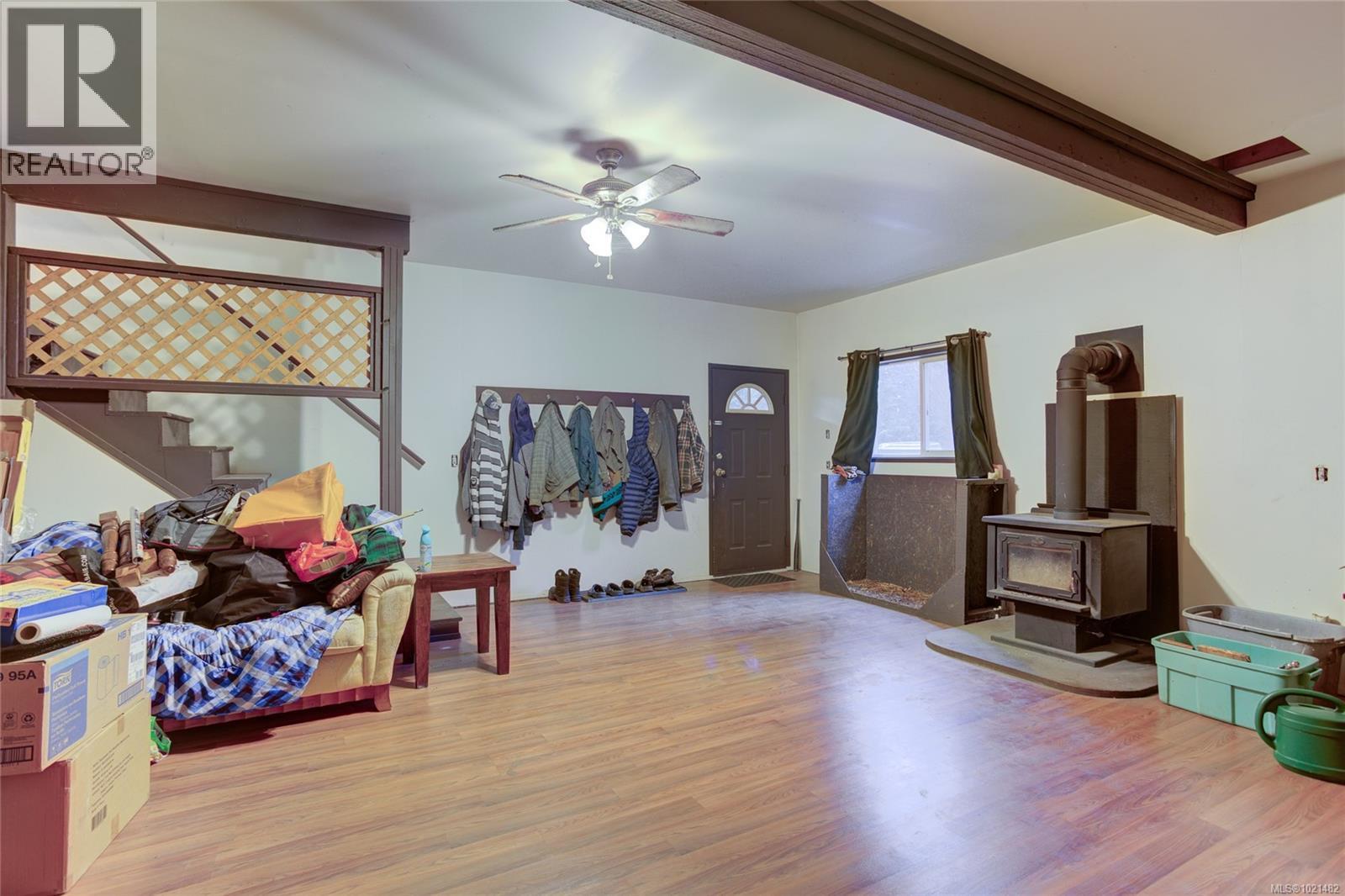 4305 Sunrise Rd, Duncan, BC - Indoor Photo Showing Other Room