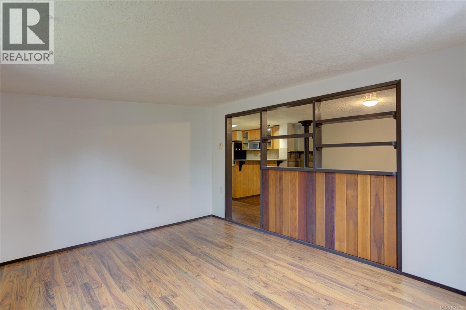 4305 Sunrise Rd, Duncan, BC - Indoor Photo Showing Other Room