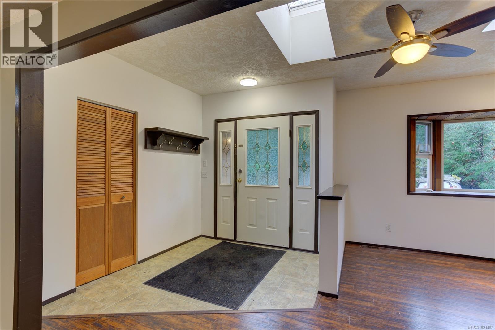 4305 Sunrise Rd, Duncan, BC - Indoor Photo Showing Other Room