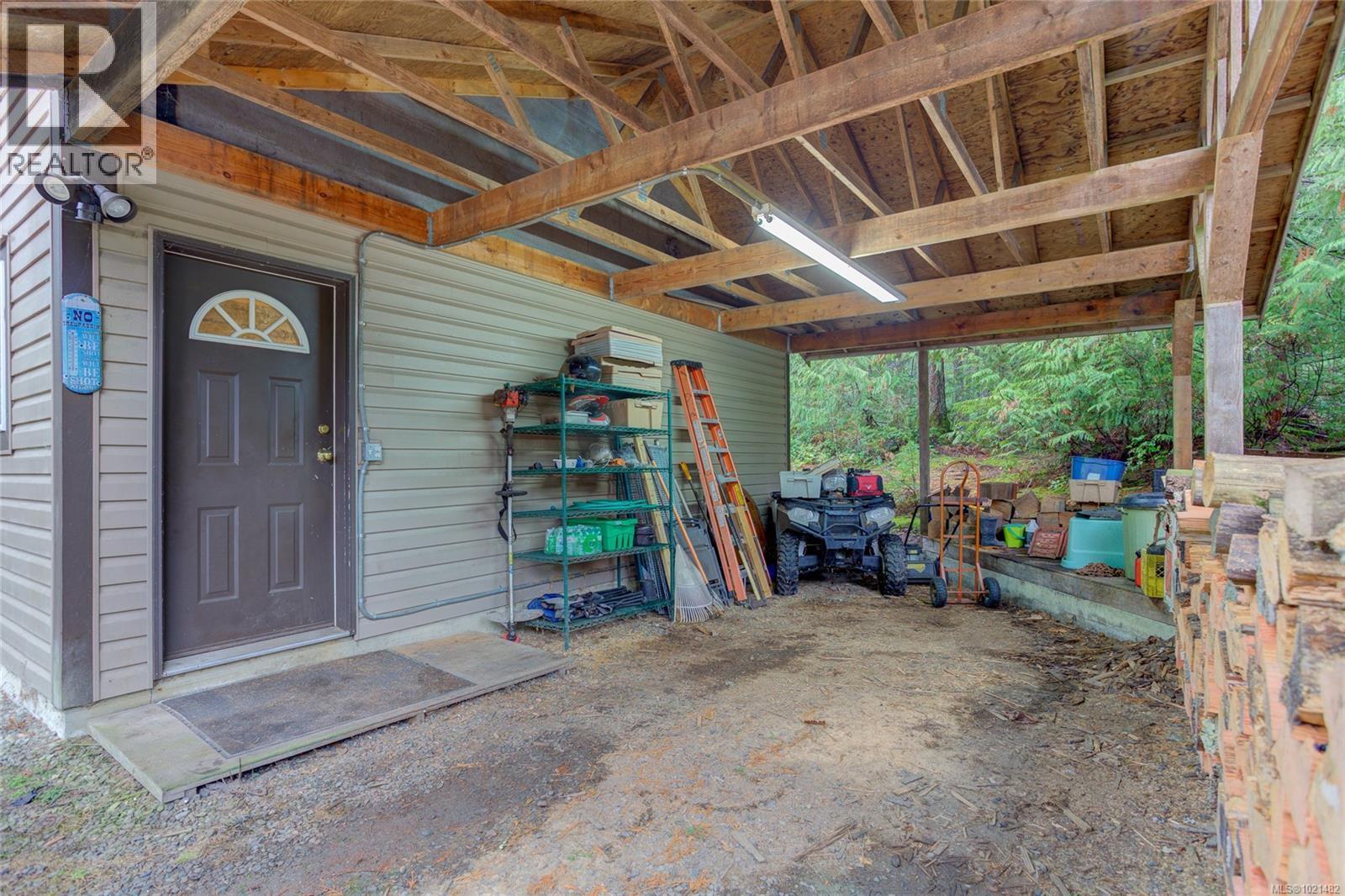 4305 Sunrise Rd, Duncan, BC - Indoor Photo Showing Other Room