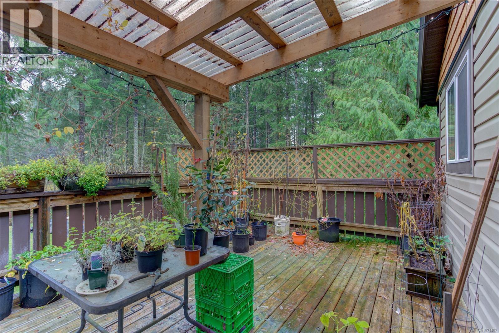 4305 Sunrise Rd, Duncan, BC - Outdoor With Deck Patio Veranda With Exterior