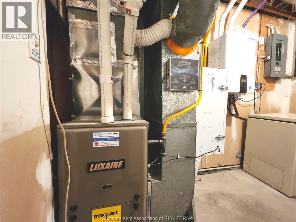 15 Monarch Drive, Chatham, ON - Indoor Photo Showing Basement