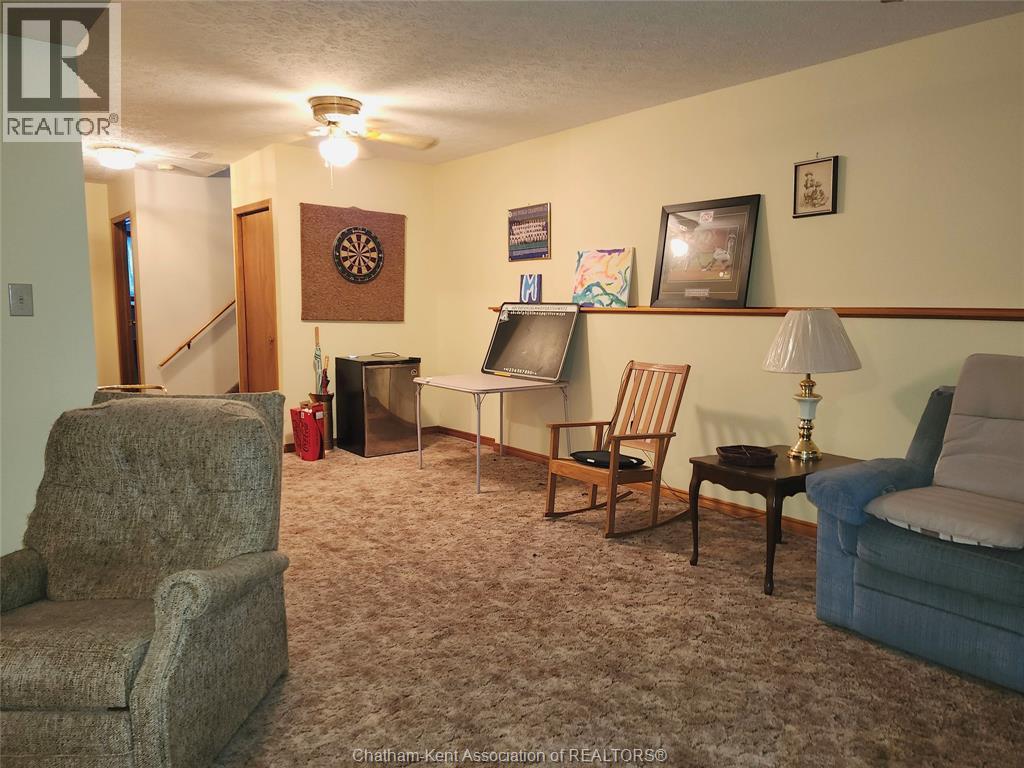 15 Monarch Drive, Chatham, ON - Indoor