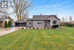 2072 HOPGOOD Lakeshore, ON N8M 2X7