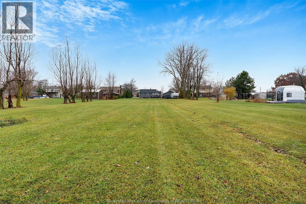 2072 Hopgood, Lakeshore, ON - Outdoor