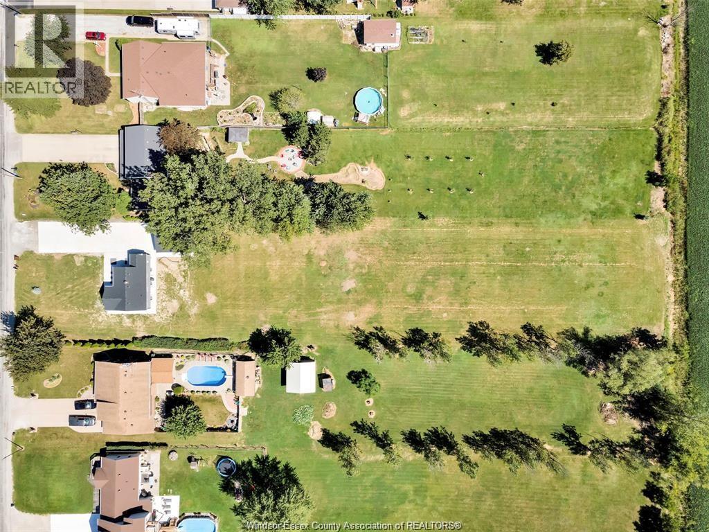 2072 Hopgood, Lakeshore, ON - Outdoor With View