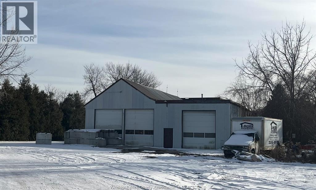 2010 Seacliff Drive, Kingsville, ON