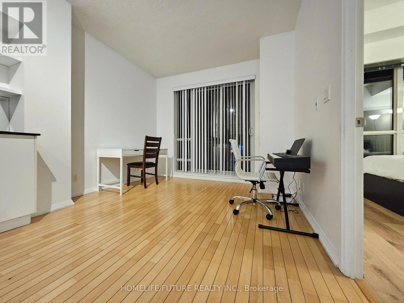 207 - 35 Hayden Street, Toronto, ON - Indoor