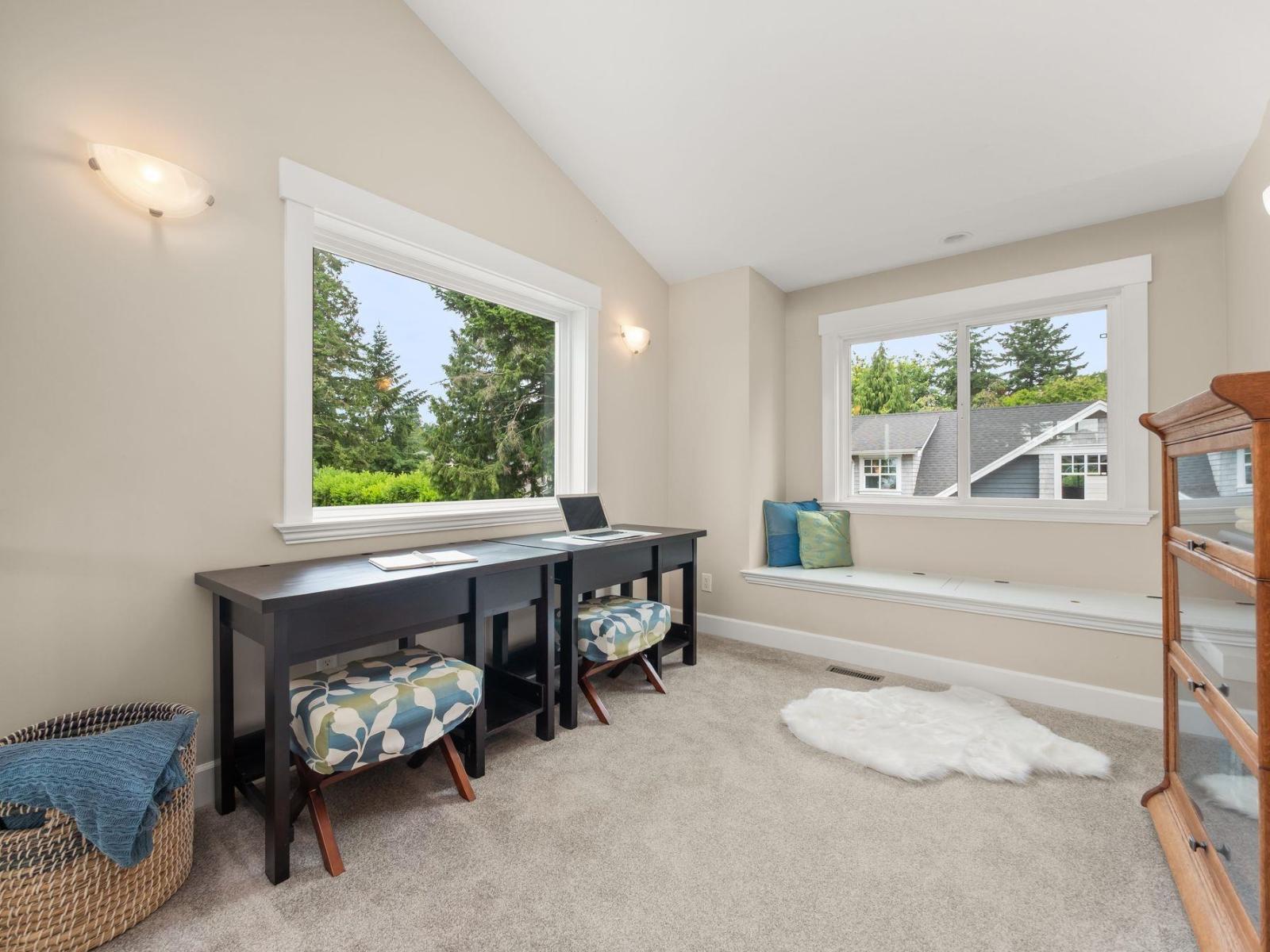 12035 56 Avenue, Surrey, BC - Indoor Photo Showing Other Room