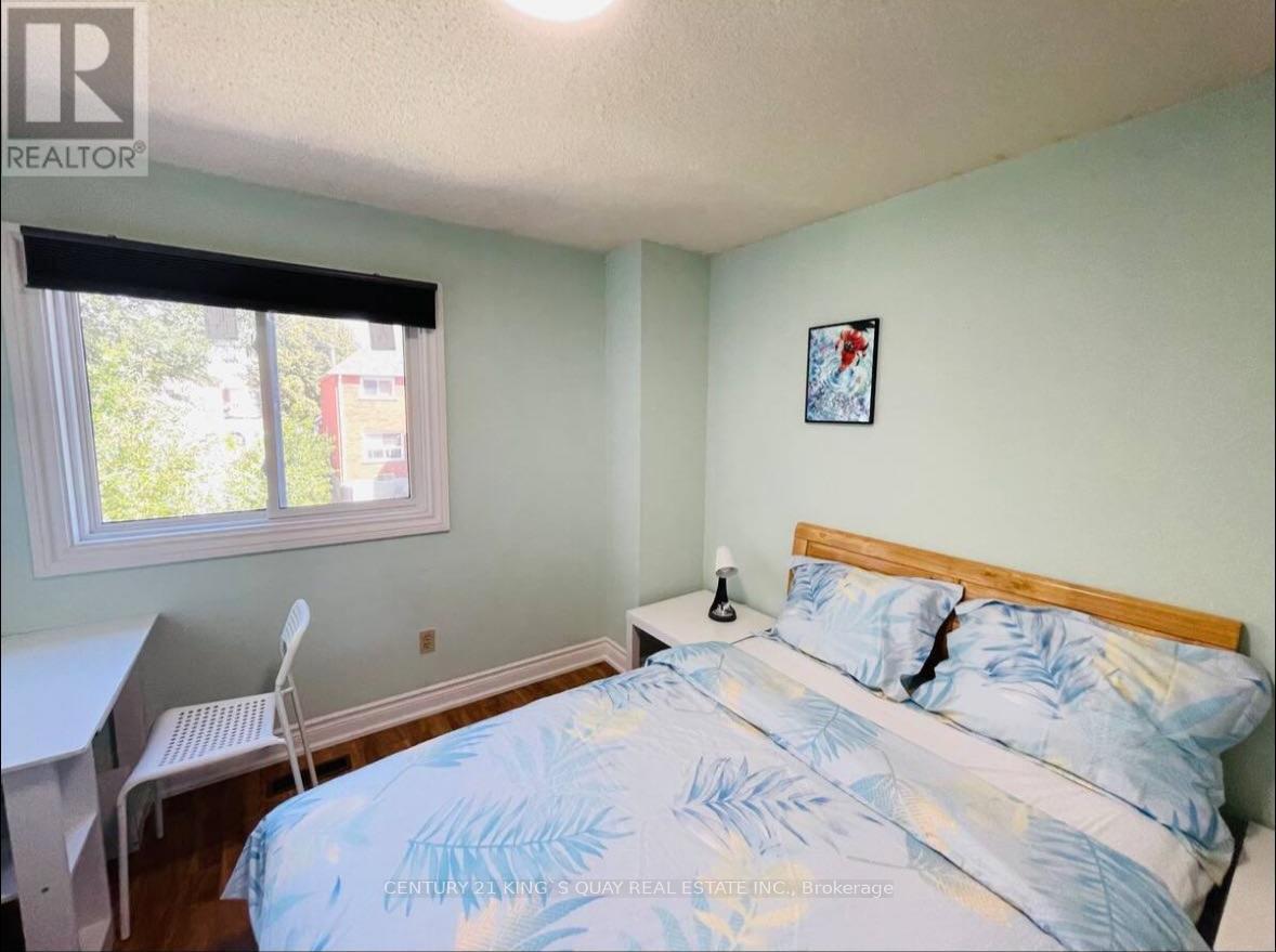 117 Northolt Crescent, Markham, ON - Indoor Photo Showing Bedroom