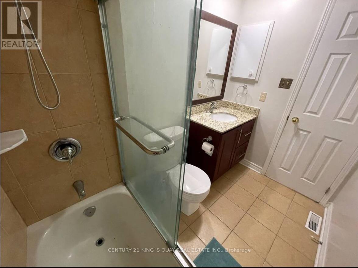 117 Northolt Crescent, Markham, ON - Indoor Photo Showing Bathroom