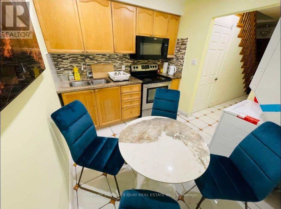 117 Northolt Crescent, Markham, ON - Indoor Photo Showing Other Room