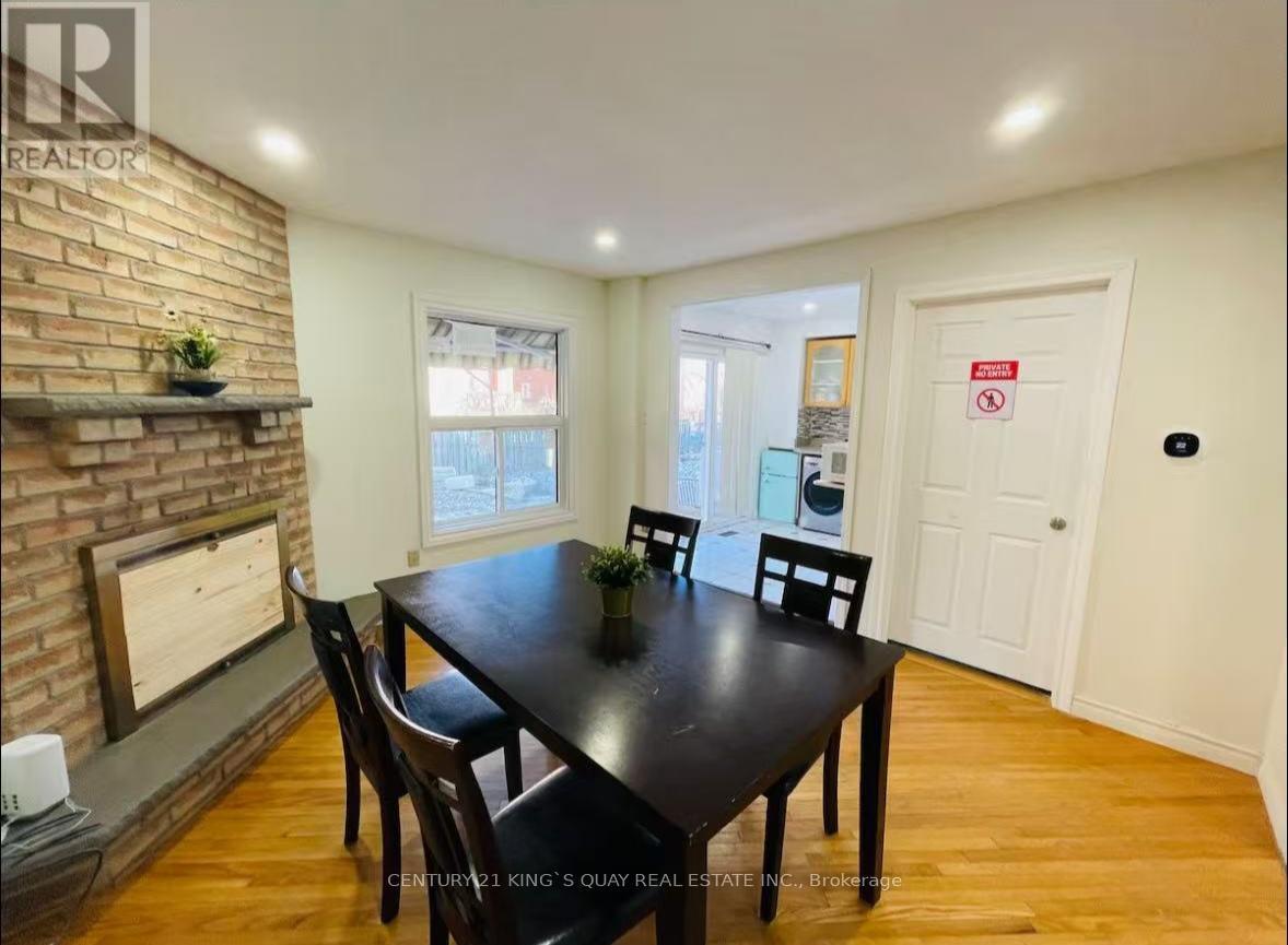 117 Northolt Crescent, Markham, ON - Indoor Photo Showing Dining Room