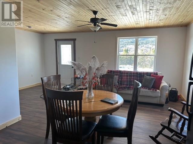 25 Ocean View Drive, Norman'S Cove, NL - Indoor Photo Showing Dining Room