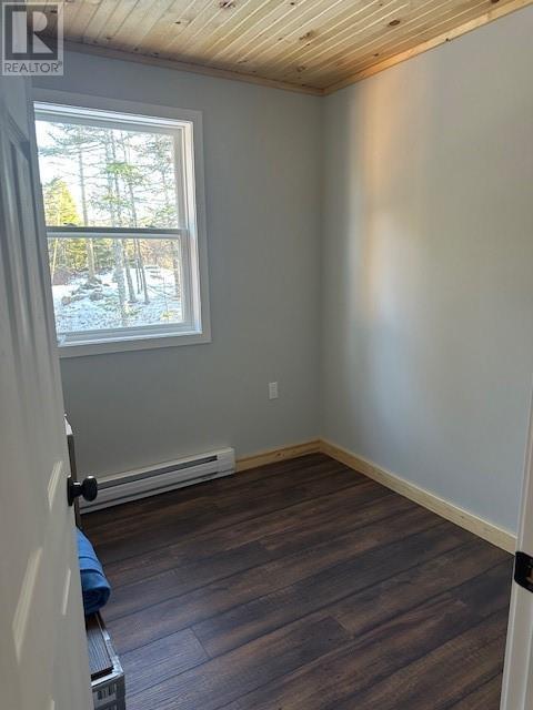 25 Ocean View Drive, Norman'S Cove, NL - Indoor Photo Showing Other Room