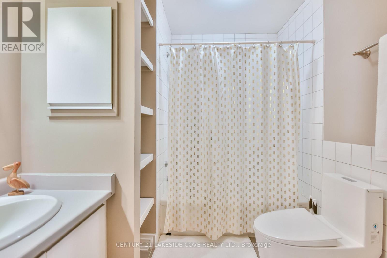 96 Bayshore Drive, Ramara, ON - Indoor Photo Showing Bathroom