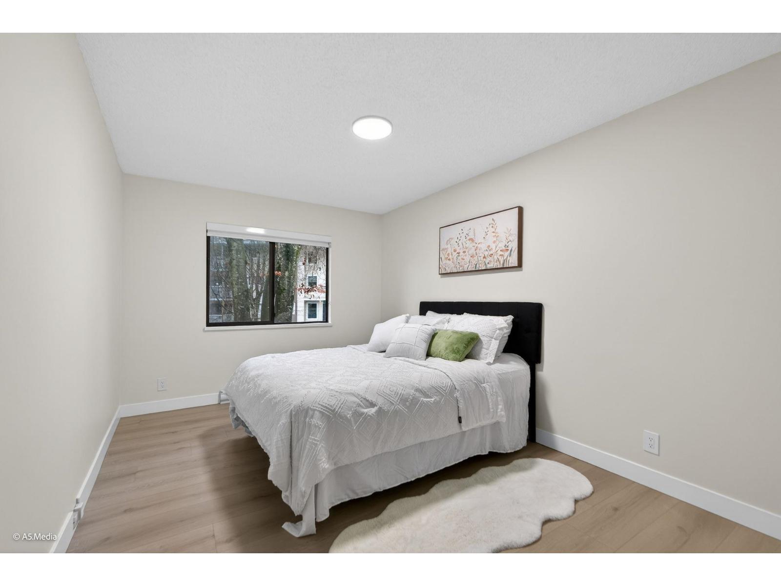 803 10620 150 Street, Surrey, BC - Indoor Photo Showing Bedroom