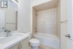 primary bath room -