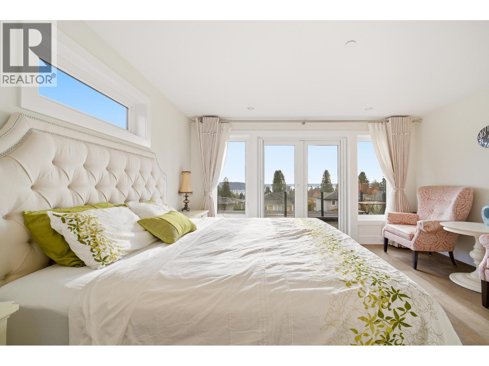 1468 Kings Avenue, West Vancouver, BC - Indoor Photo Showing Bedroom