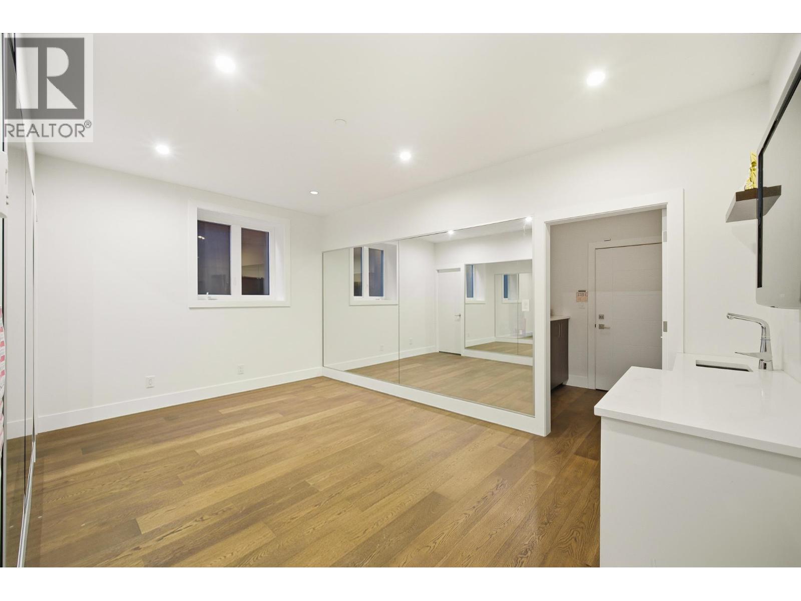 1468 Kings Avenue, West Vancouver, BC - Indoor Photo Showing Other Room