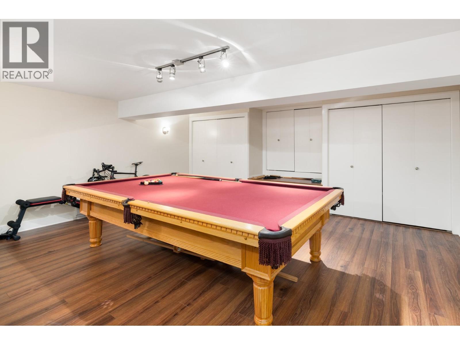 2623 Lawson Avenue, West Vancouver, BC - Indoor Photo Showing Other Room