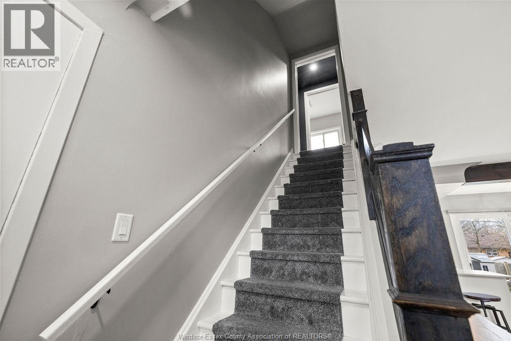 3095 Academy Drive, Windsor, ON - Indoor Photo Showing Other Room