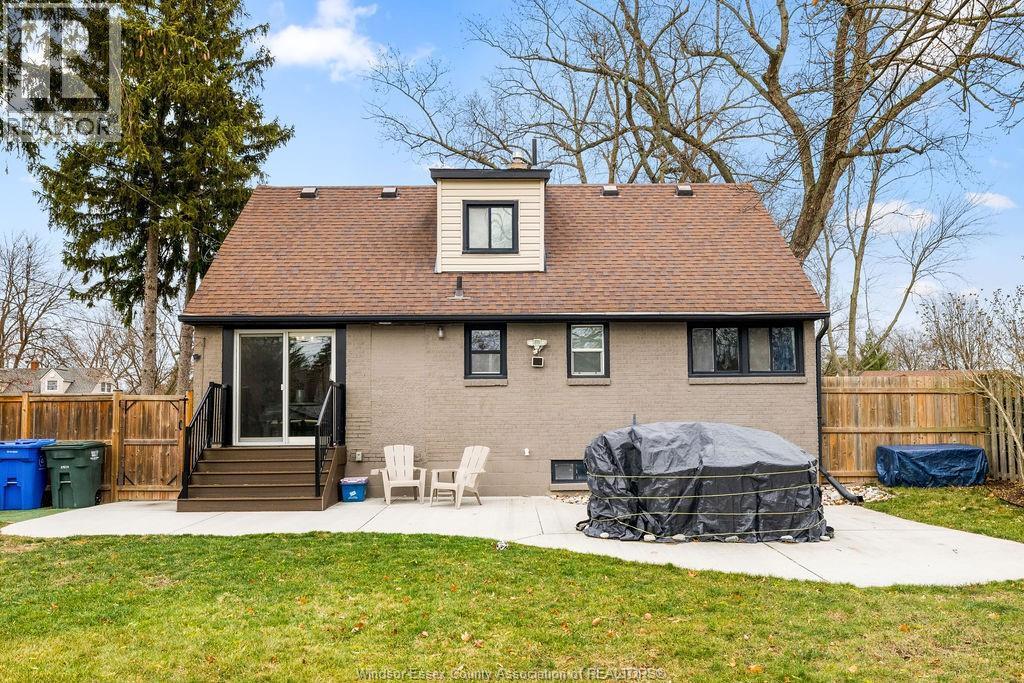 3095 Academy Drive, Windsor, ON - Outdoor