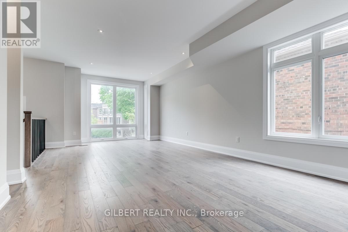 35A Marquette Avenue, Toronto, ON - Indoor Photo Showing Other Room