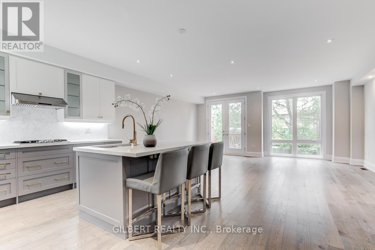 35A Marquette Avenue, Toronto, ON - Indoor Photo Showing Kitchen With Upgraded Kitchen