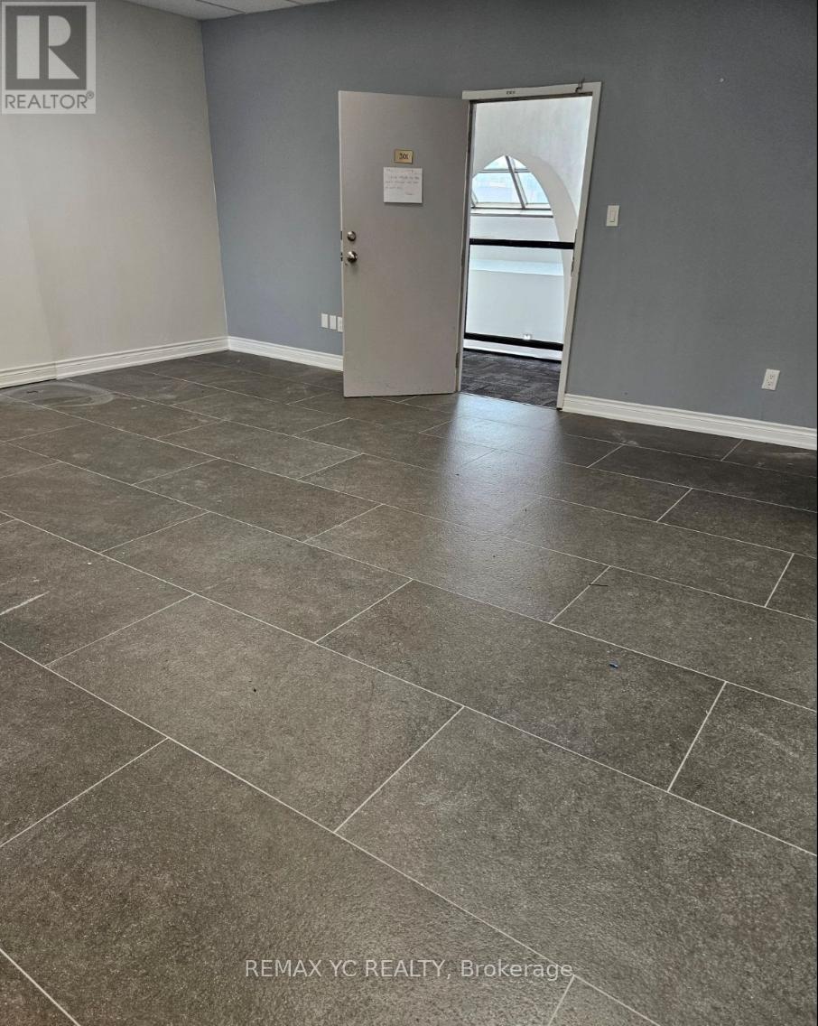 301 - 5460 Yonge Street, Toronto, ON