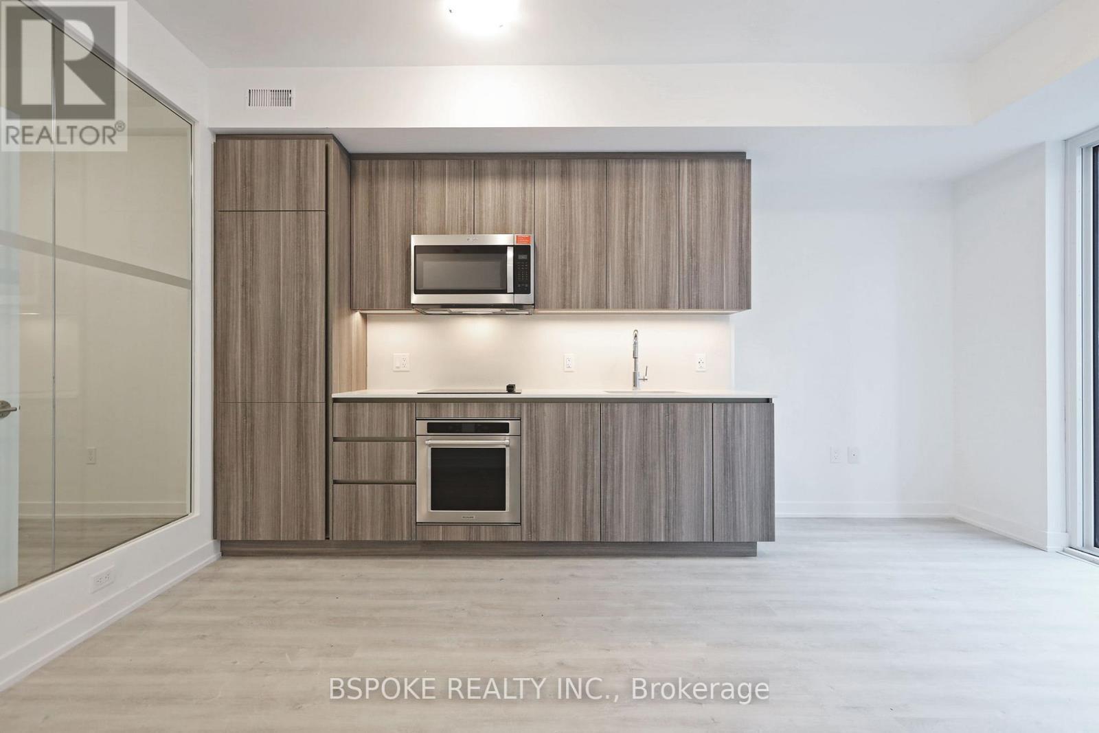 927 - 15 Richardson Street, Toronto, ON - Indoor