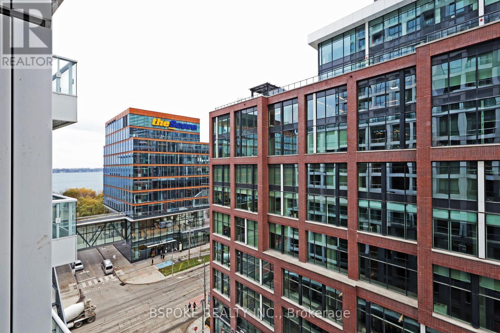 927 - 15 Richardson Street, Toronto, ON - Indoor