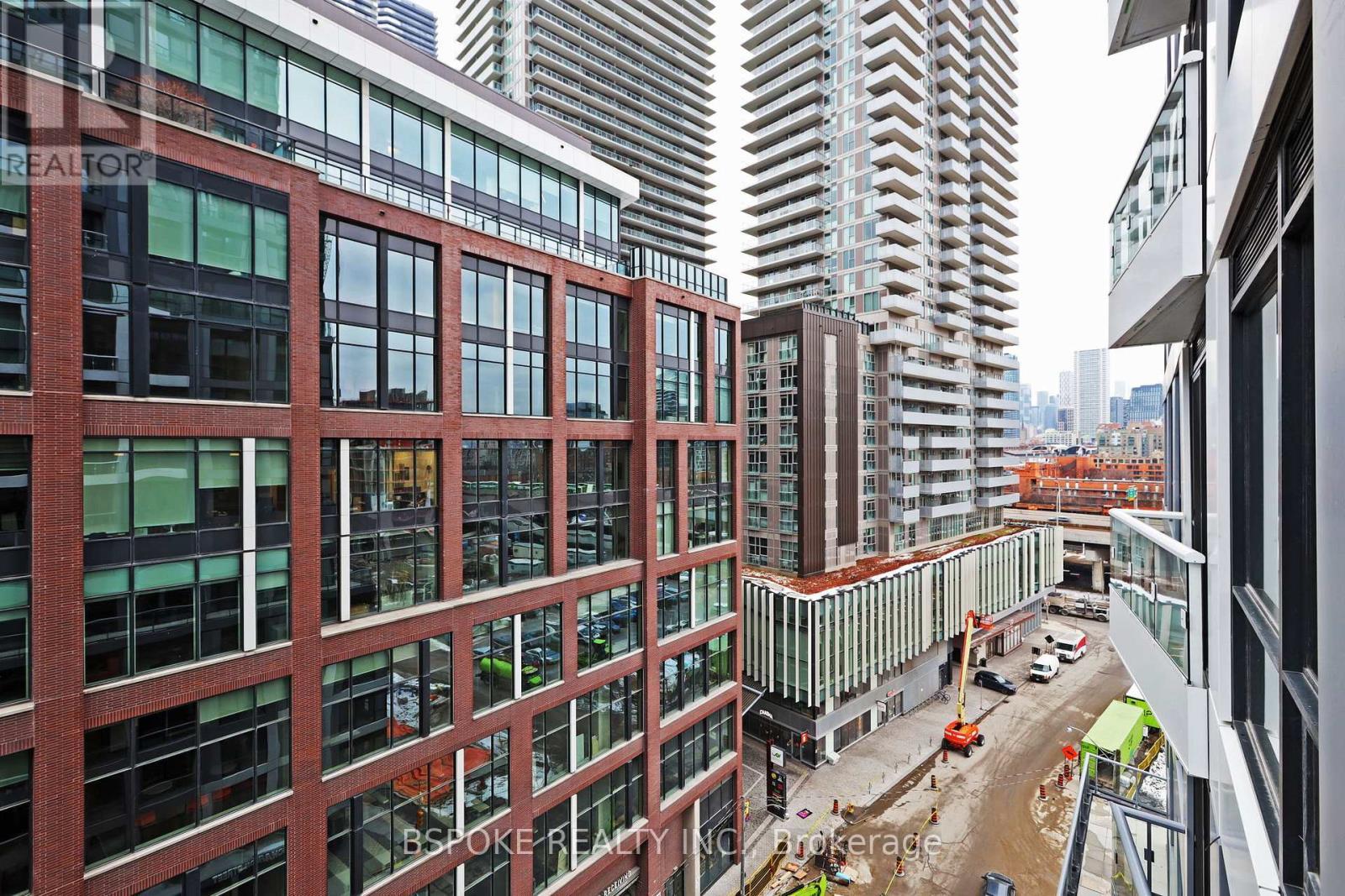 927 - 15 Richardson Street, Toronto, ON -