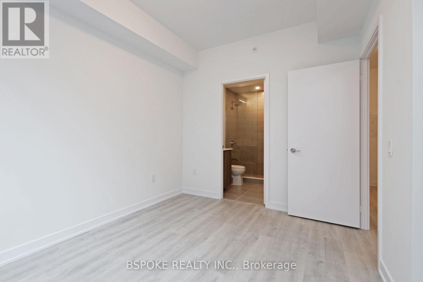 927 - 15 Richardson Street, Toronto, ON - Indoor Photo Showing Other Room