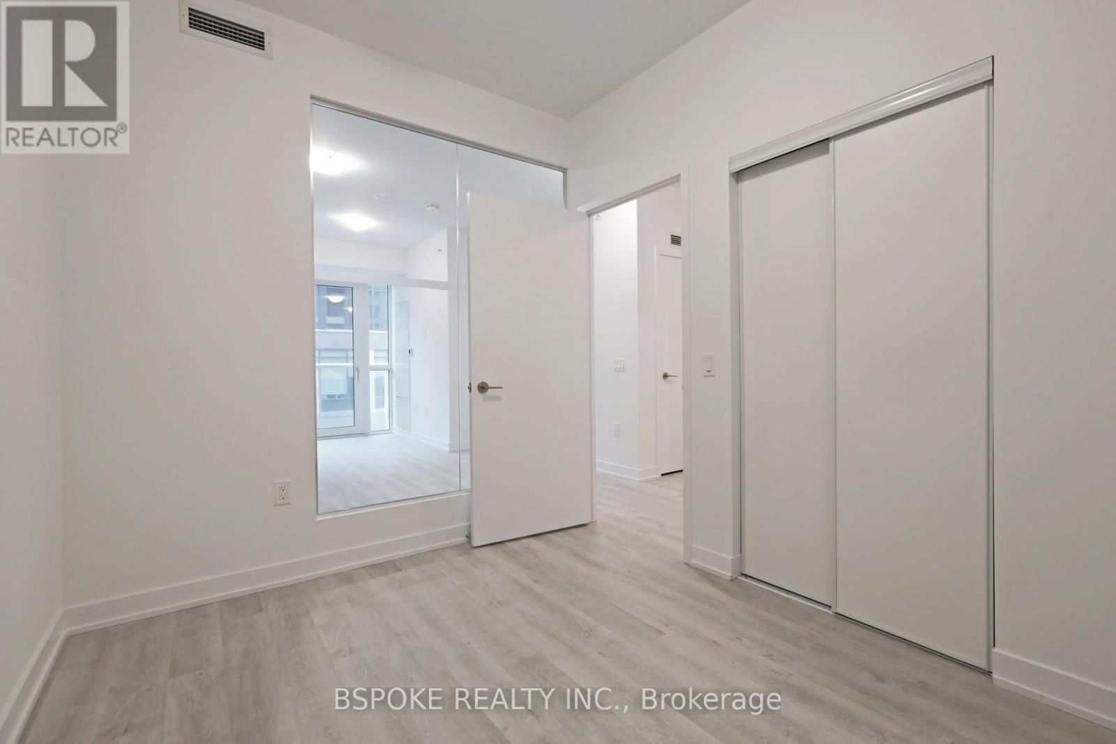 927 - 15 Richardson Street, Toronto, ON - Indoor Photo Showing Other Room