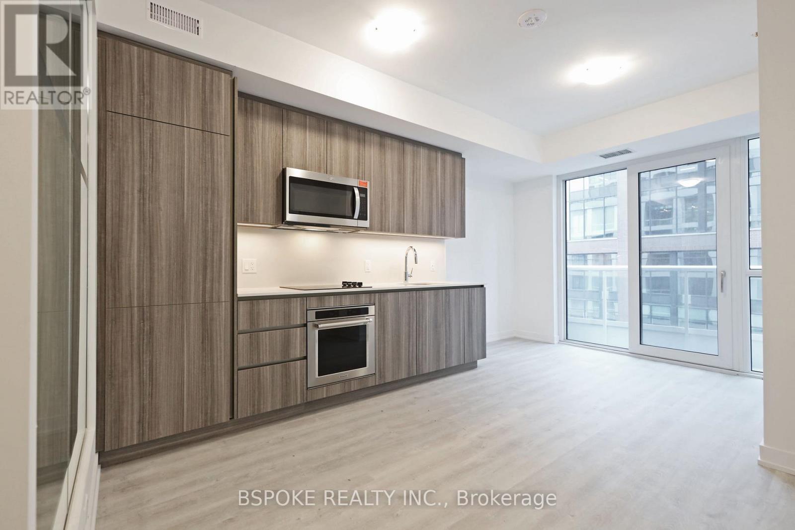 927 - 15 Richardson Street, Toronto, ON - Indoor Photo Showing Kitchen