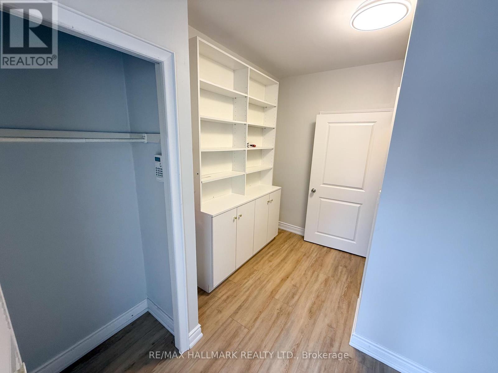 Main - 82 Norden Crescent, Toronto, ON - Indoor