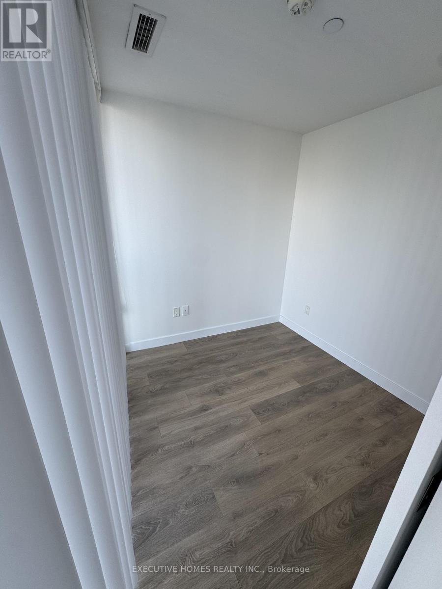 1208 - 215 Queen Street W, Toronto, ON - Indoor Photo Showing Other Room