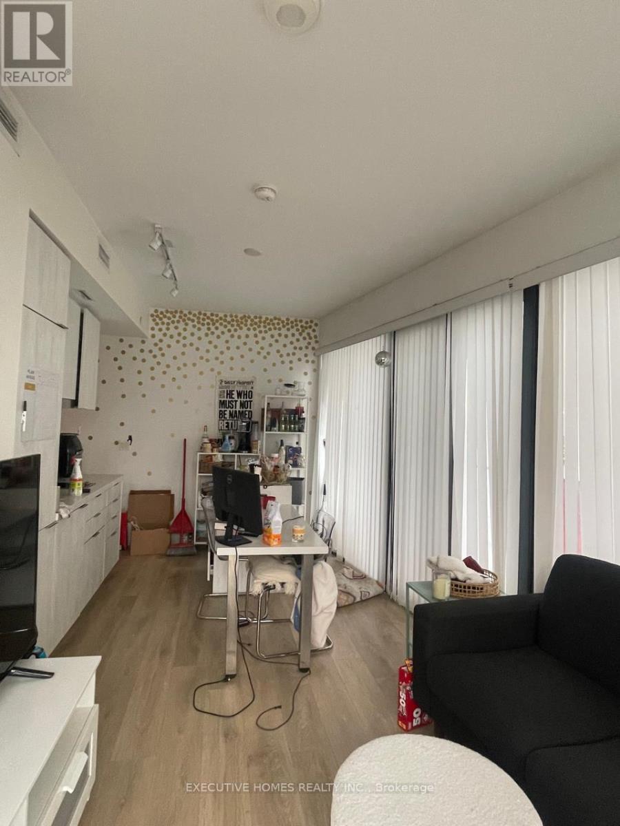 1208 - 215 Queen Street W, Toronto, ON - Indoor