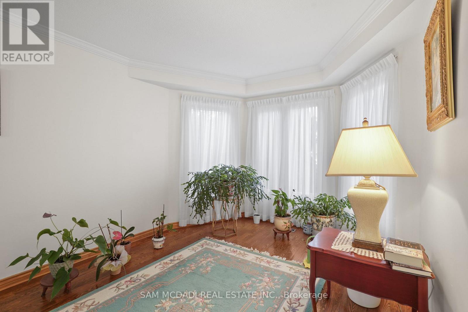 2005 Lady Di Court, Mississauga, ON - Indoor Photo Showing Other Room