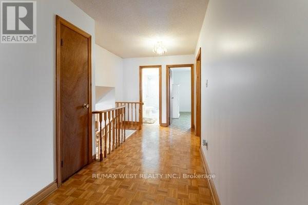 8 Hearne Avenue, Toronto, ON - Indoor Photo Showing Other Room