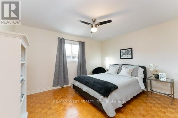 8 Hearne Avenue, Toronto, ON - Indoor Photo Showing Bedroom