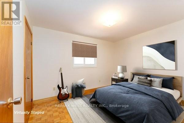 8 Hearne Avenue, Toronto, ON - Indoor Photo Showing Bedroom