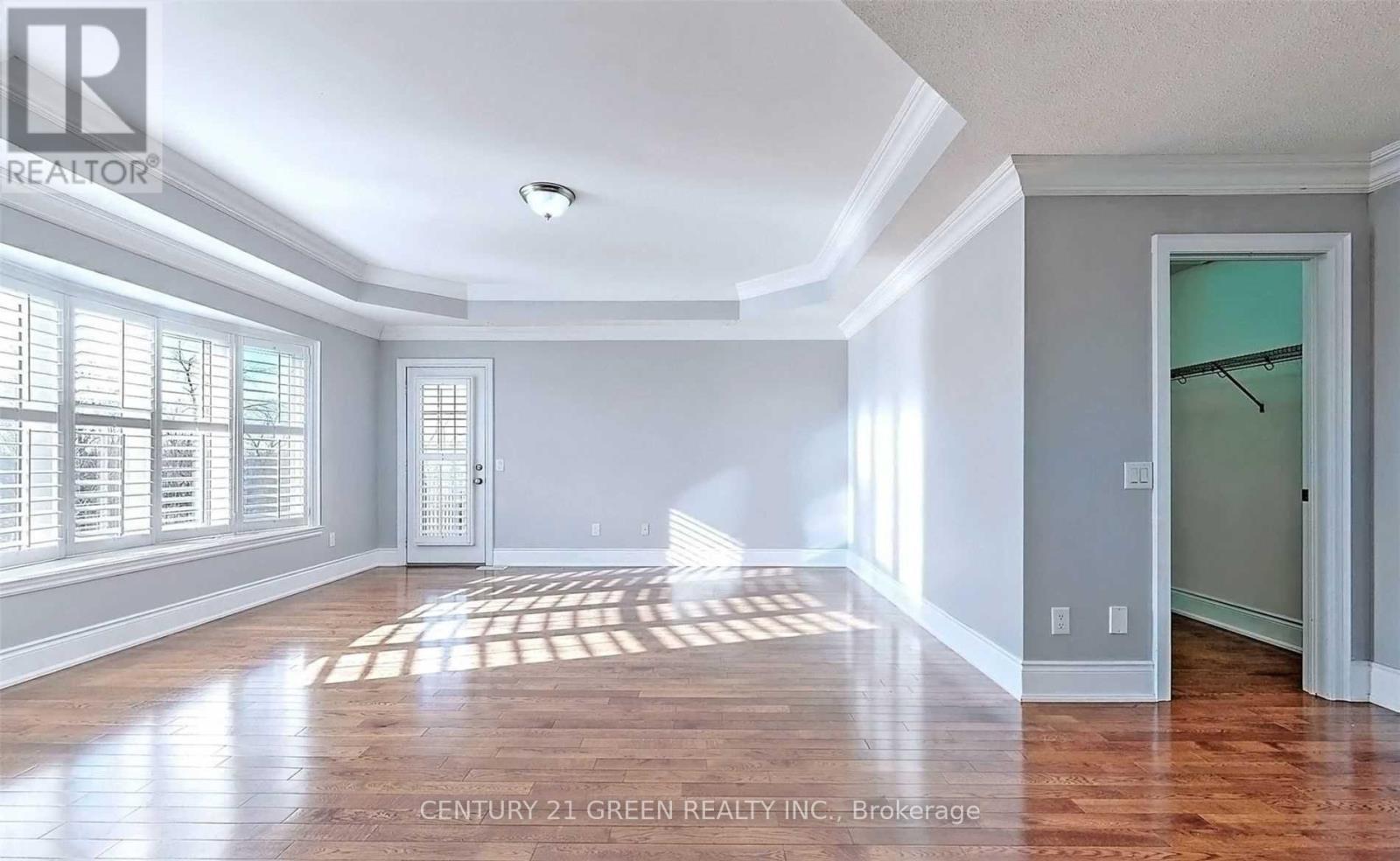 8 Pasadena Avenue, Brampton, ON - Indoor Photo Showing Other Room