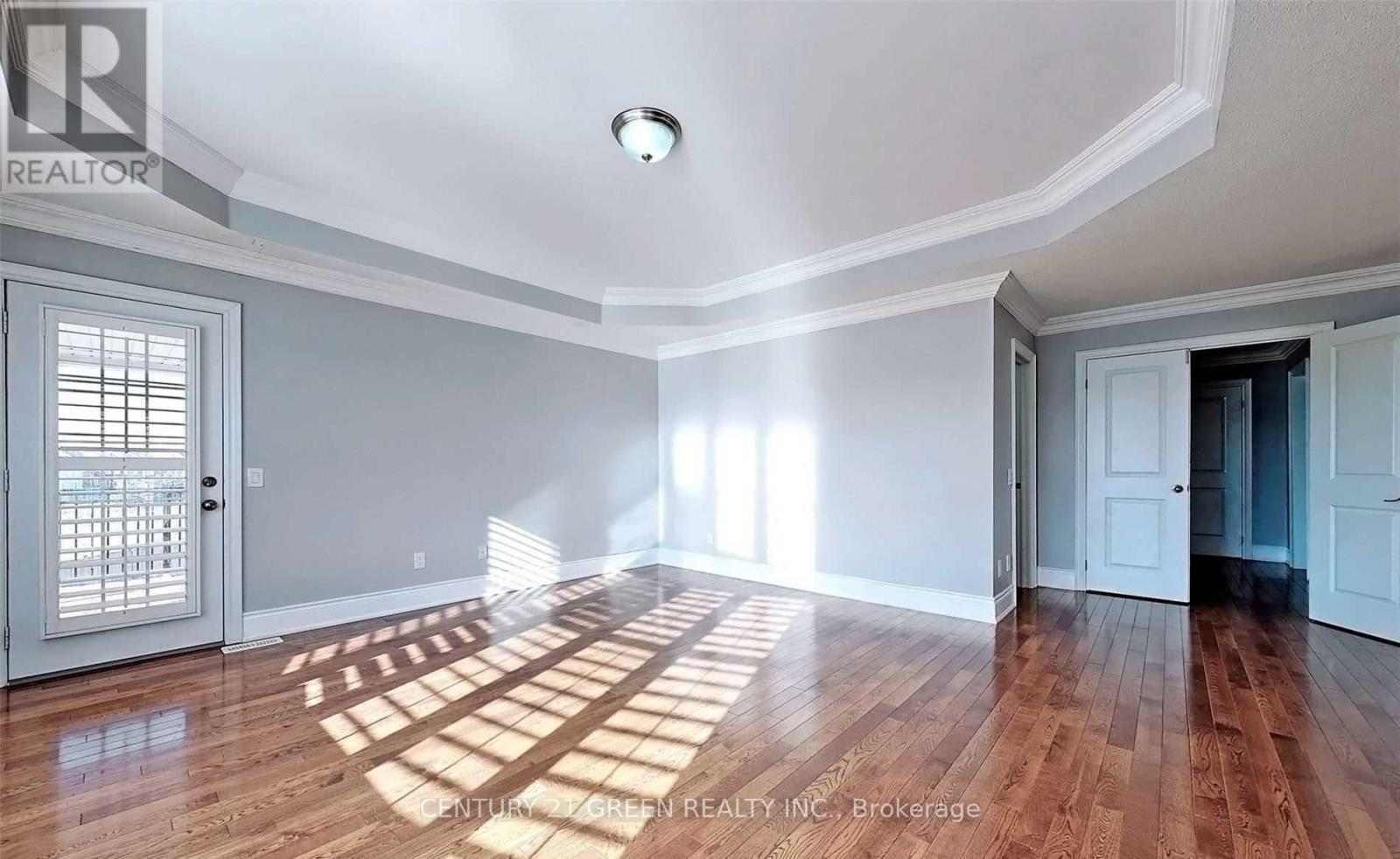 8 Pasadena Avenue, Brampton, ON - Indoor Photo Showing Other Room