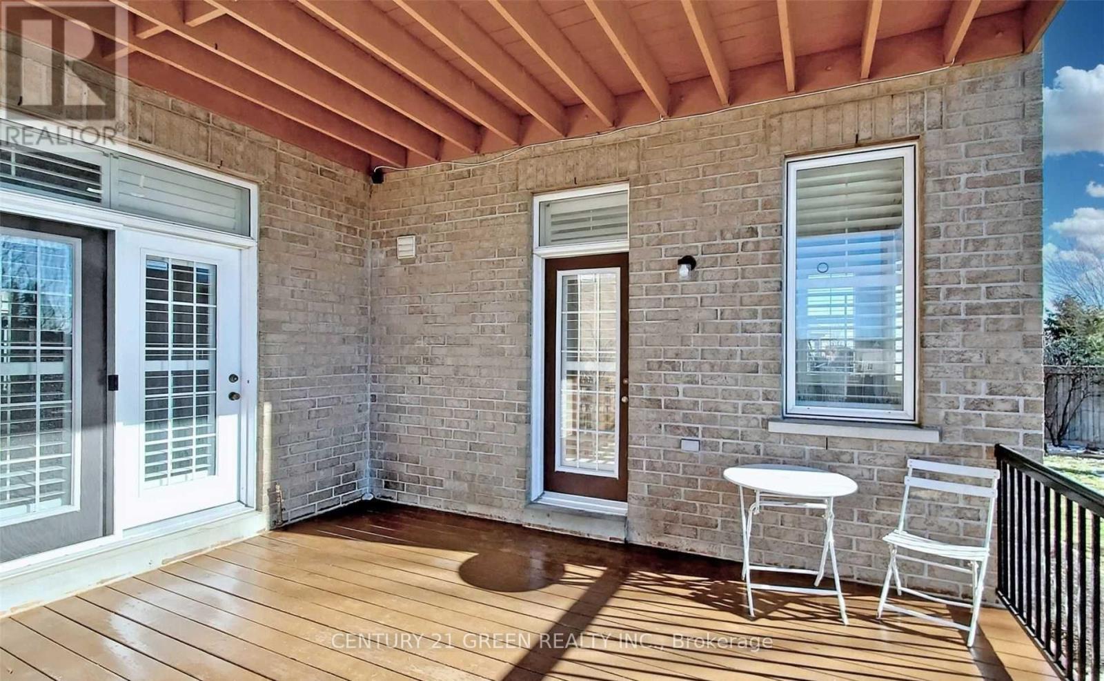 8 Pasadena Avenue, Brampton, ON - Outdoor With Deck Patio Veranda With Exterior